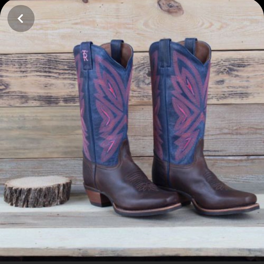 Tony lama teran and  navy western boots. Worn one time